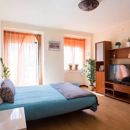 Casa Nossa * Lisbon